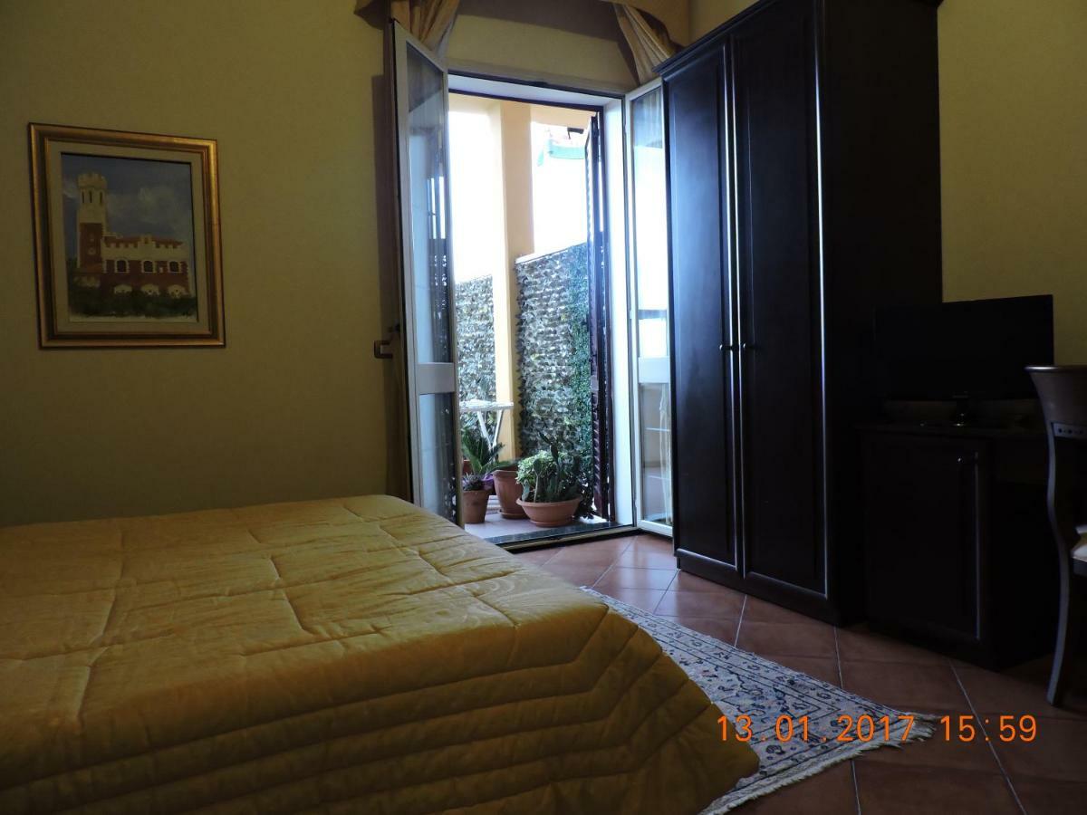 B&B Aquila Reale Portopalo Di Capo Passero Eksteriør billede