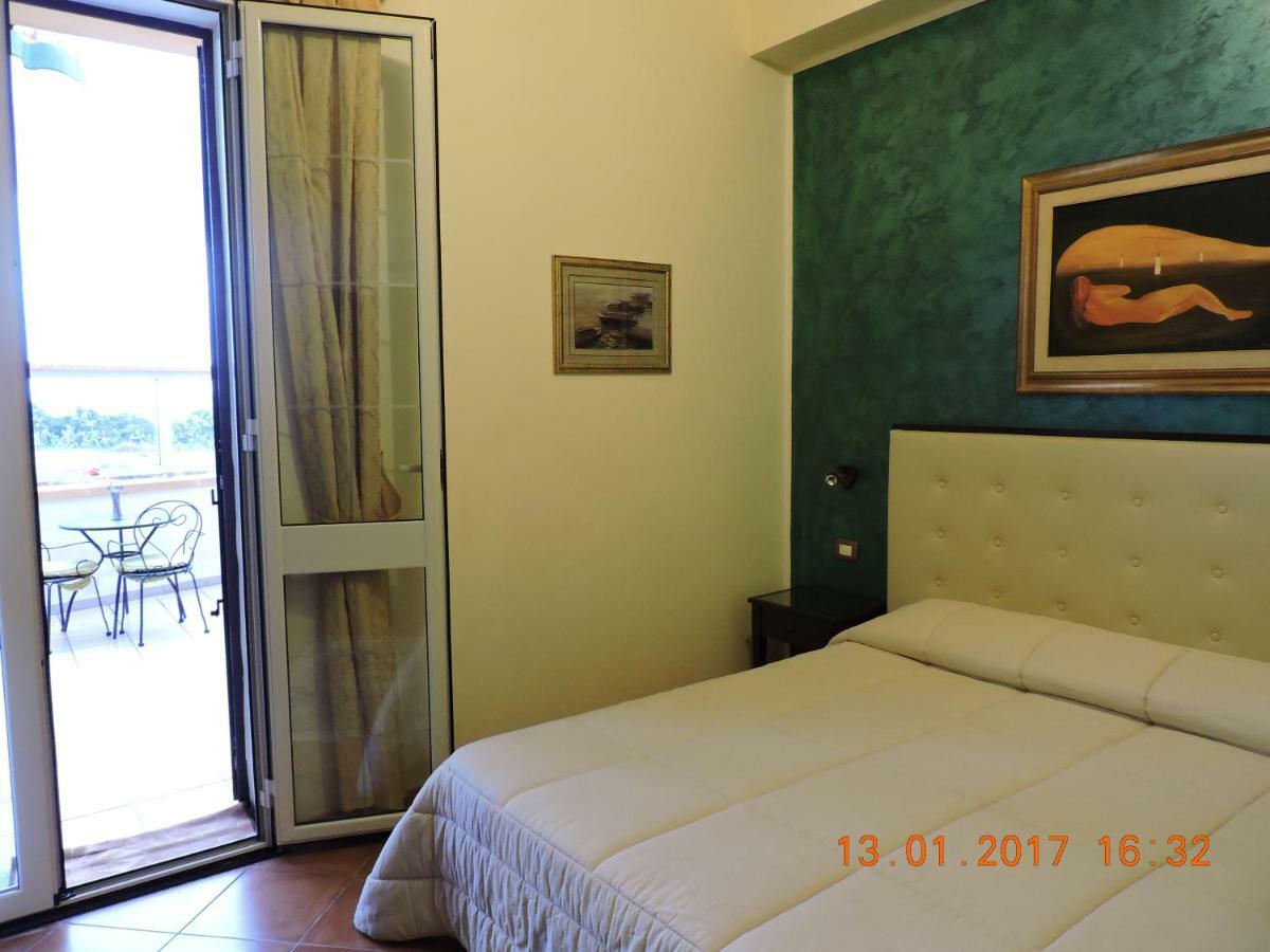 B&B Aquila Reale Portopalo Di Capo Passero Eksteriør billede
