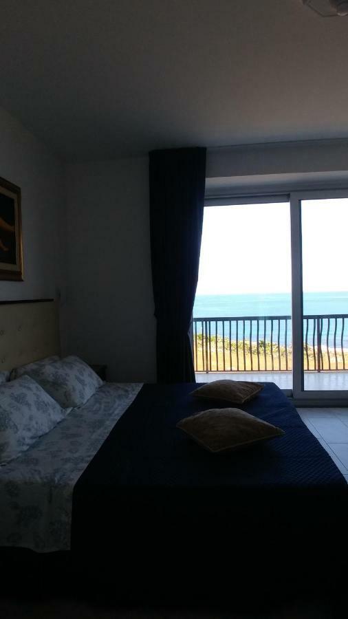 B&B Aquila Reale Portopalo Di Capo Passero Eksteriør billede